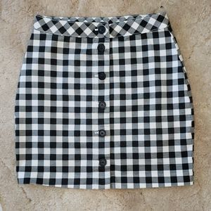Divided H&M button down skirt